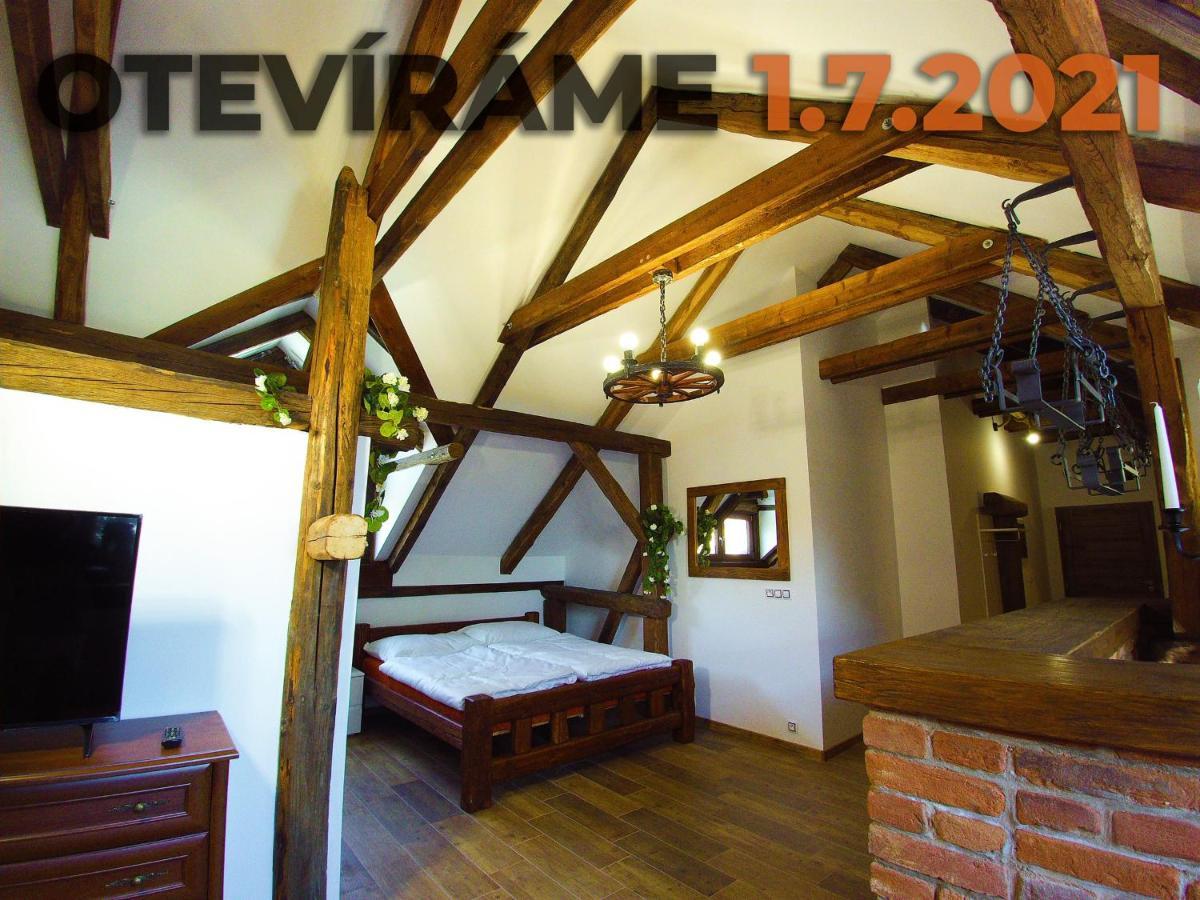Apartmanový dům 13 Podkroví 1 Seč Exterior foto