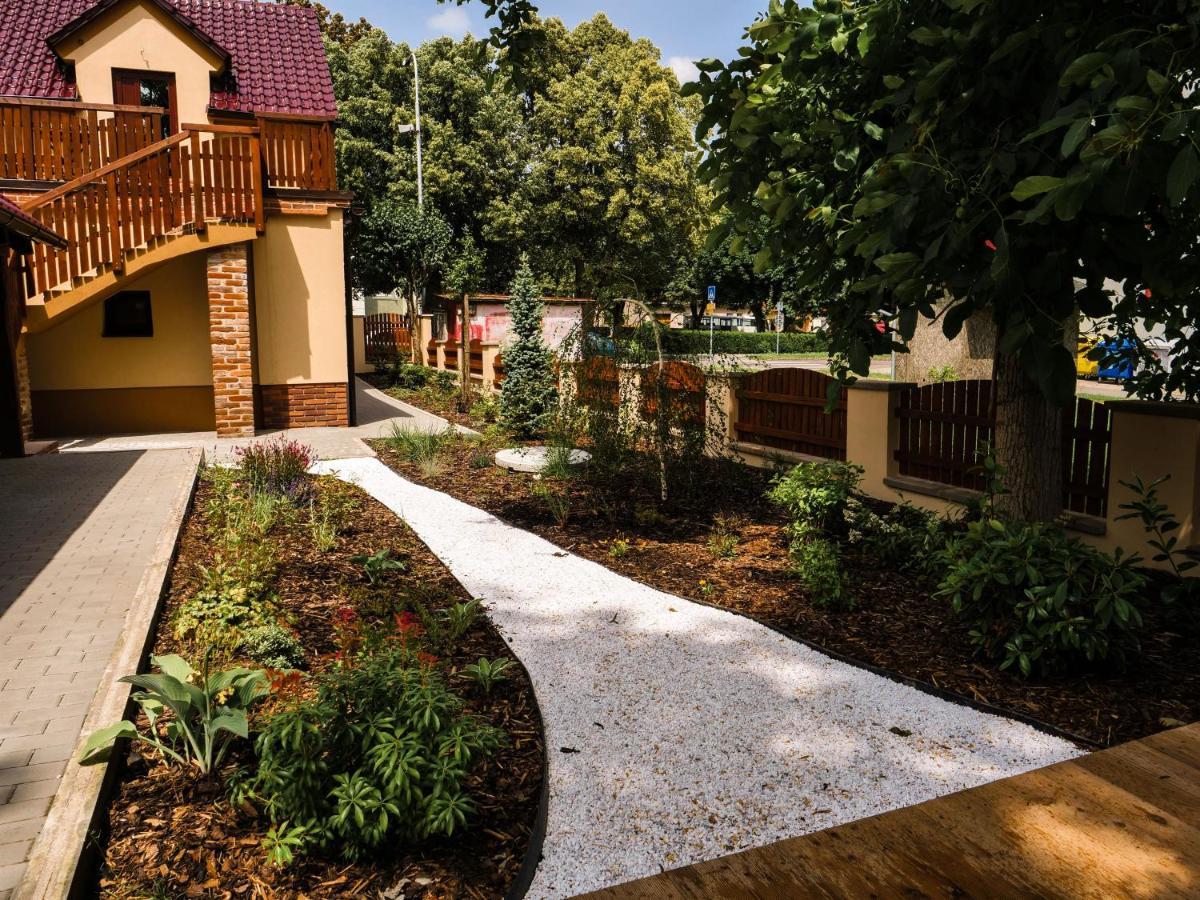 Apartmanový dům 13 Podkroví 1 Seč Exterior foto