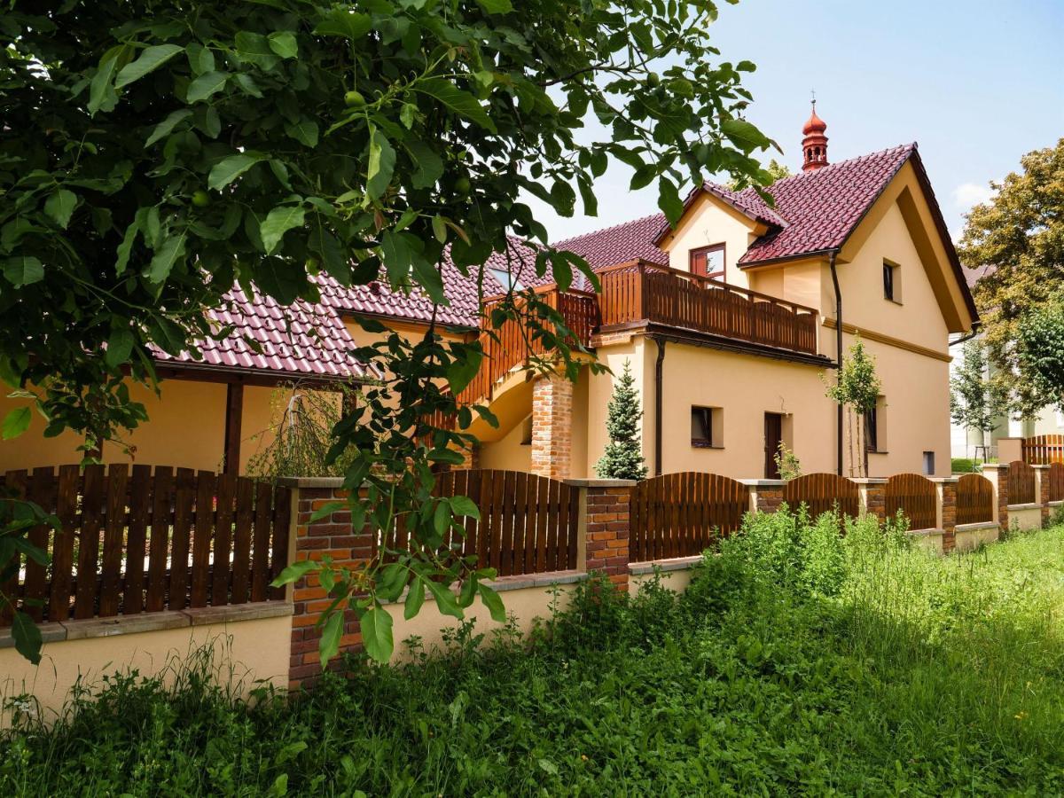 Apartmanový dům 13 Podkroví 1 Seč Exterior foto